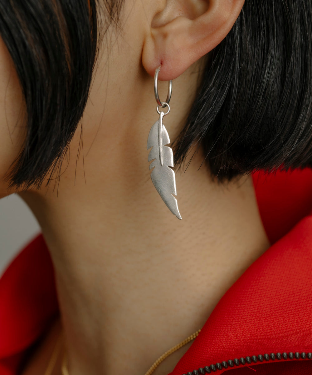 VH x FACETASM FEATHER PENDANT FOR EARRING - sterling silver pendant