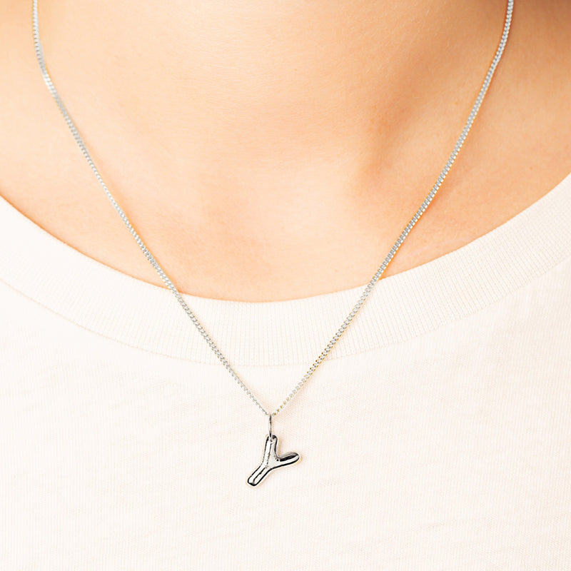 Love Letters - Y - Vibe Harsløf Jewelry